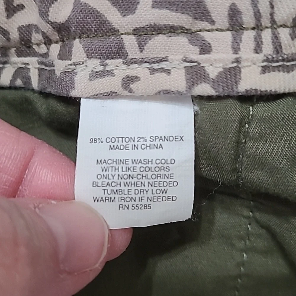 Express Olive Green & Tan Plaid Shorts size 6